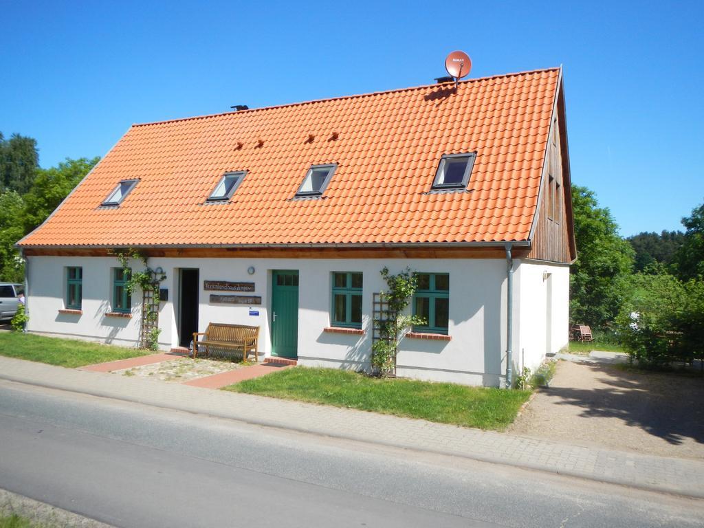 Ferienlandhaus Zempow Exteriör bild