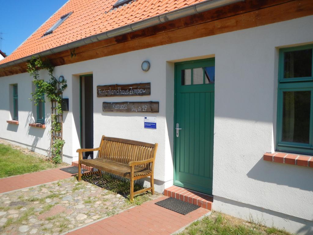 Ferienlandhaus Zempow Exteriör bild